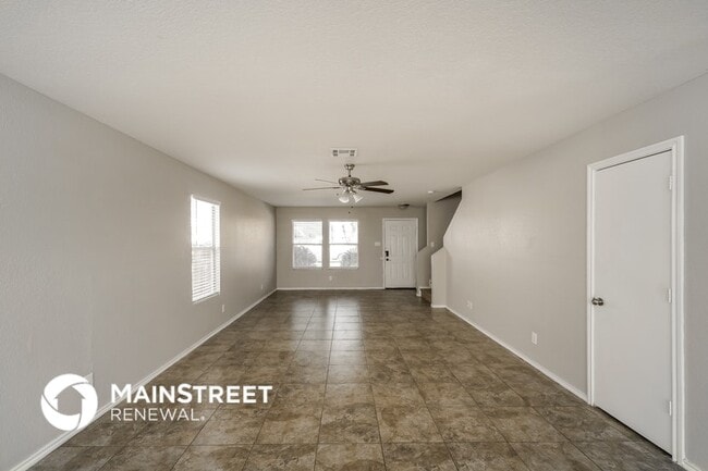 Photo - 6210 Lake Superior St