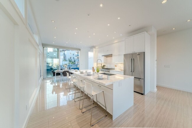 30 Prescott Ct