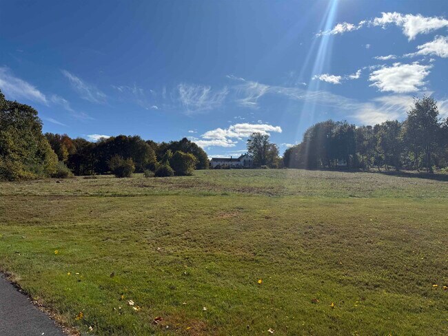 Photo - 69 Putney Hill Rd