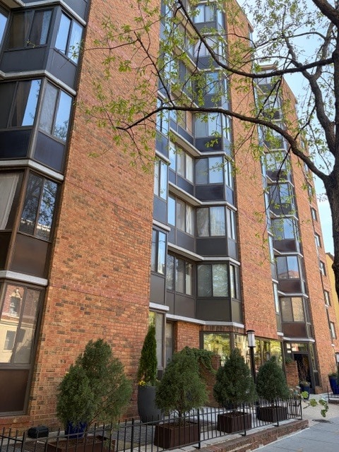 Exterior - 1718 P St NW Unit 811