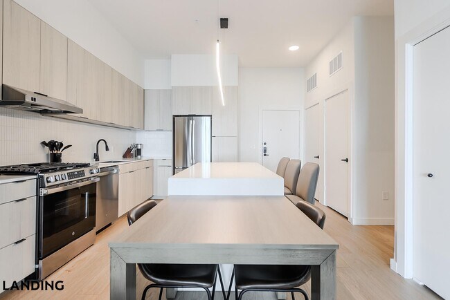 Photo - 2623 Keene St Unit 560