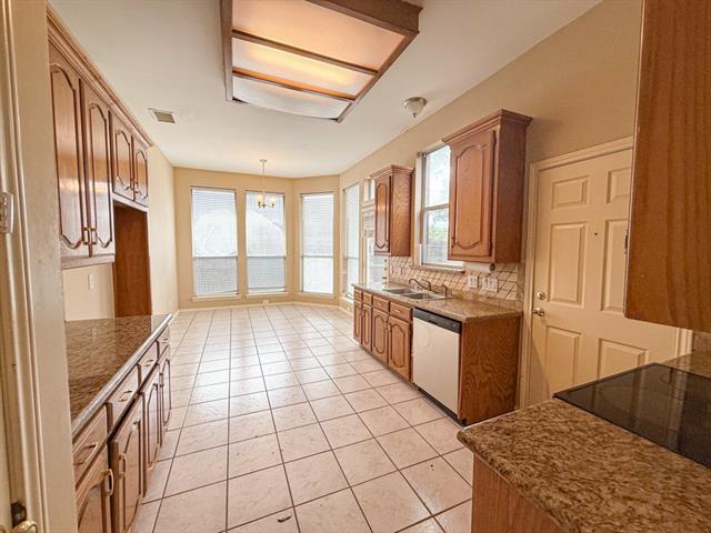 Photo - 8902 Bayshore Ln