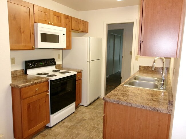 Photo - Well maintained 2 bedroom, 1 bath condo Unidad 25