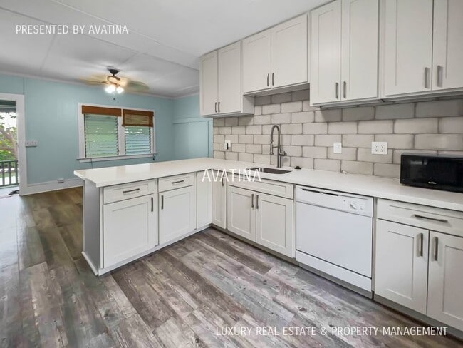 Photo - 117 N Kalaheo Ave