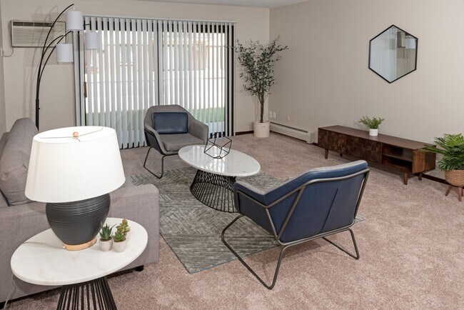 Oakdale Apartments