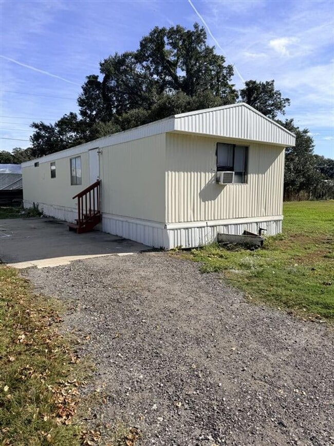 Photo - *RENT TO OWN* - PLANT CITY 2/1 Unidad C-4-MH