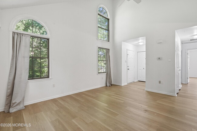 107 Westchester Dr