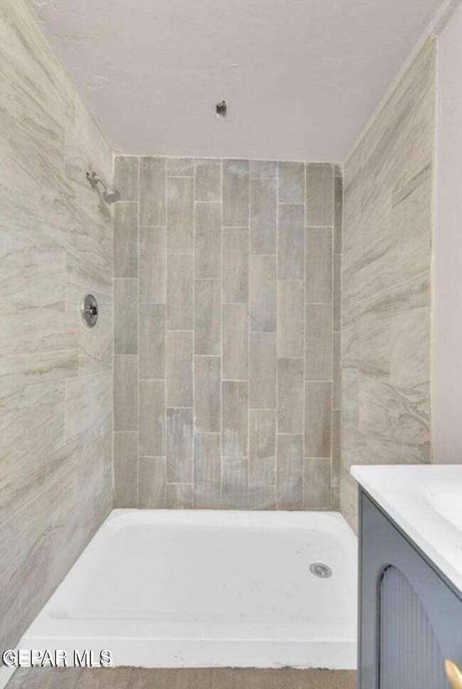 Photo - 8827 Mt Elbert Dr