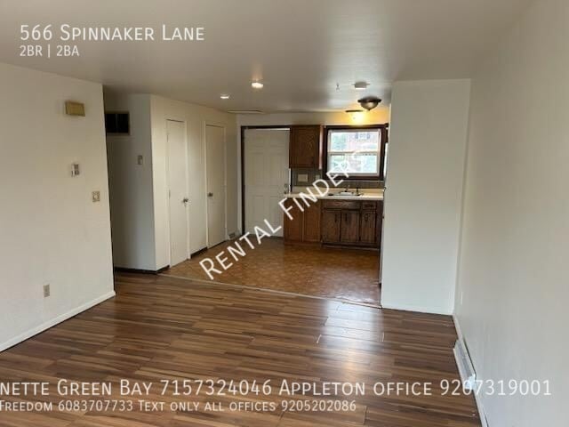 Photo - 566 Spinnaker Ln