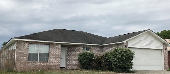 Photo - 294 Limestone Cir