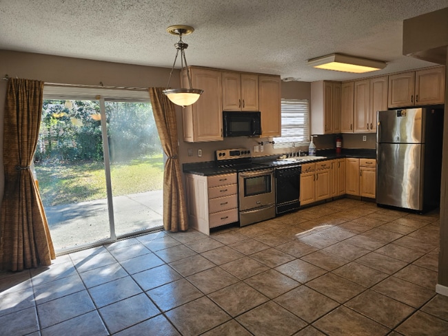 Photo - 1942 Mediamolle Dr