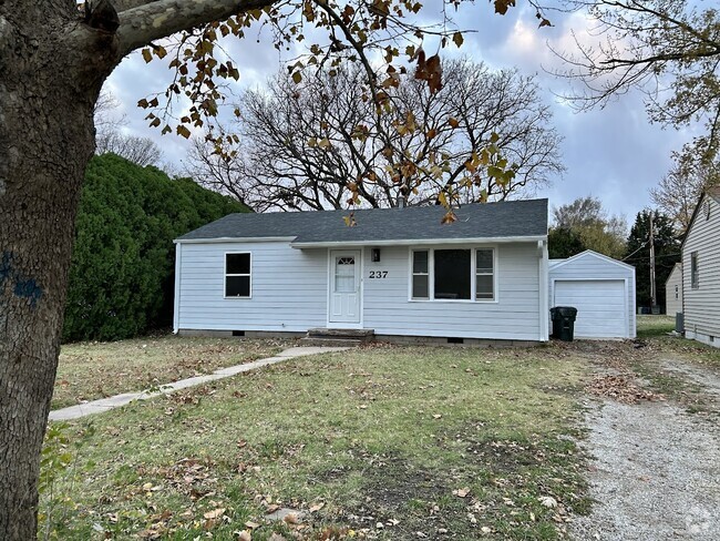 Building Photo - 237 S Streeter Ave Rental