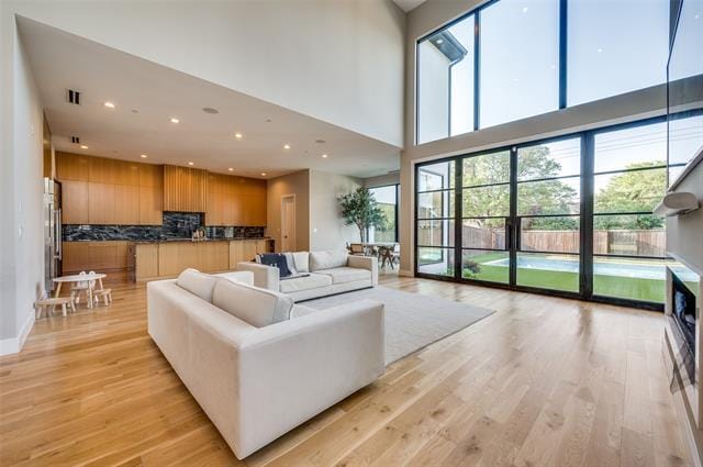 4215 Nashwood Ln