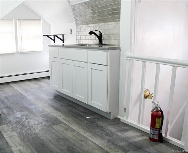 Photo - 22 Chestnut Hill Ave