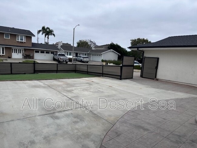 Photo - 17911 Caledonia Cir