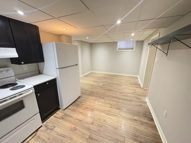 Photo - Spacious 2 Bedroom in Lower Level Unit 4