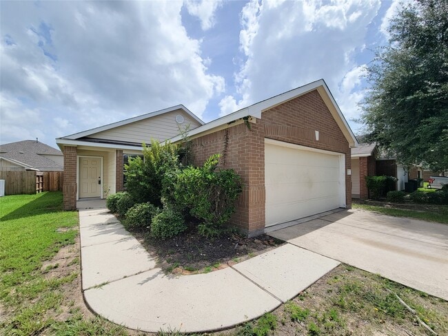 Photo - 7438 Fox Knoll Ln