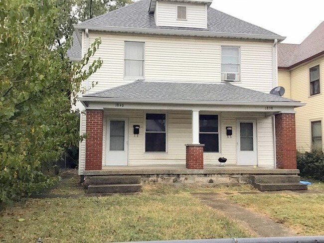 Great 2 Bedrooms Duplex In West Indianapolis Unit 1840 Apartment