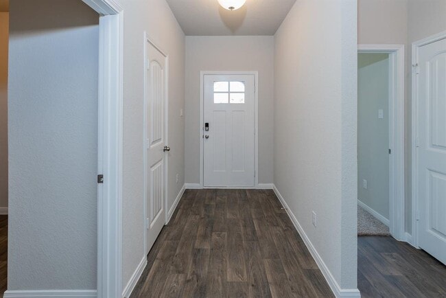 Photo - 6621 Kildare Dr