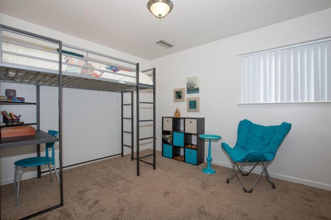 Photo - Bear Creek Park & Creekside Apartments