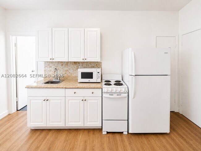 Photo - 3025 Indian Creek Dr Unit 310