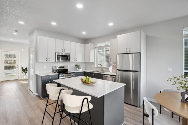 Kitchen (Staged)