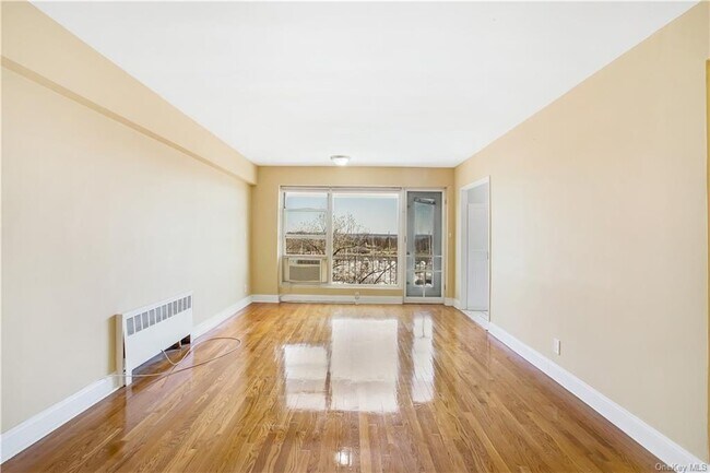 Photo - 730 Pelham Rd Unidad 4F