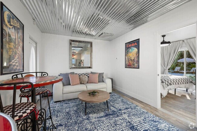 Building Photo - 15100 Sweetwater Ct Rental