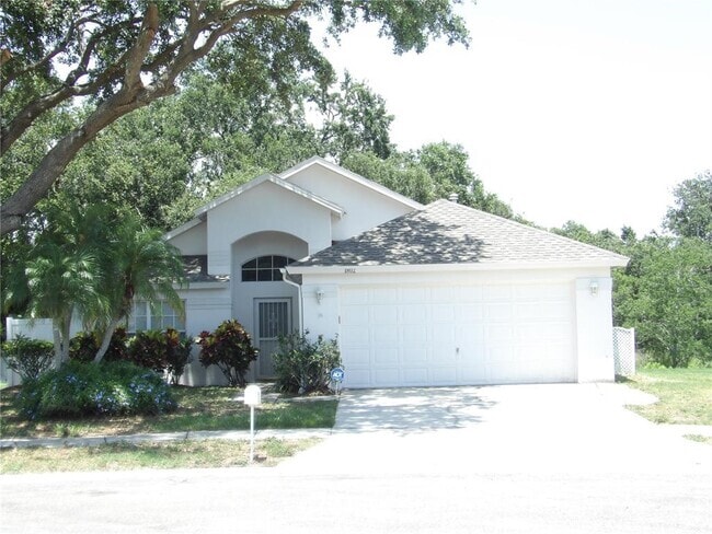 Building Photo - 1802 Durkee Pl Rental