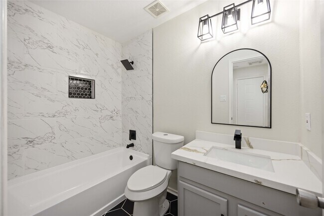 Photo - 1827 Cold River Dr