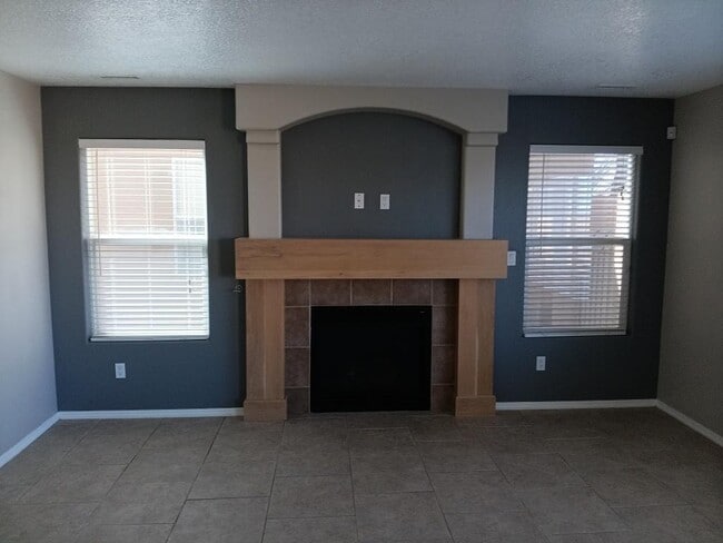 Photo - 6523 Avenida Madrid NW