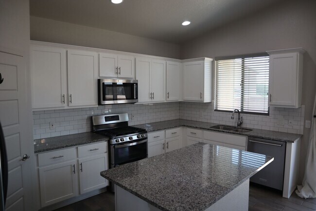 Photo - A Home You Have To See To Believe!!!