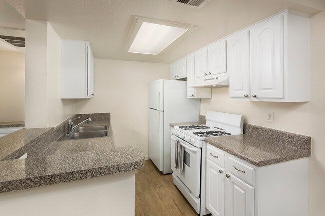 Finish Package I: Kitchen