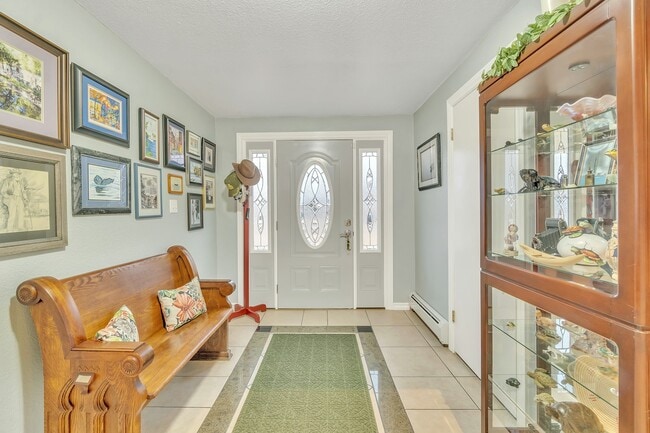 Photo - 10240 Potomac St