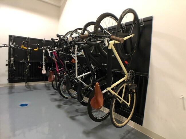 Photo - Cute Studio Downtown! 8 Weeks Free!! Unit 708