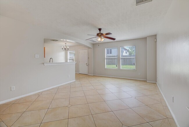 Photo - 13983 Maximos Dr