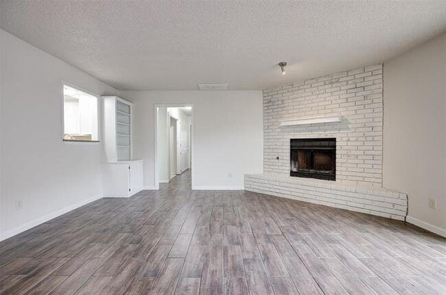 Photo - 9021 N Rockwell Dr Unit 9023 n rockwell