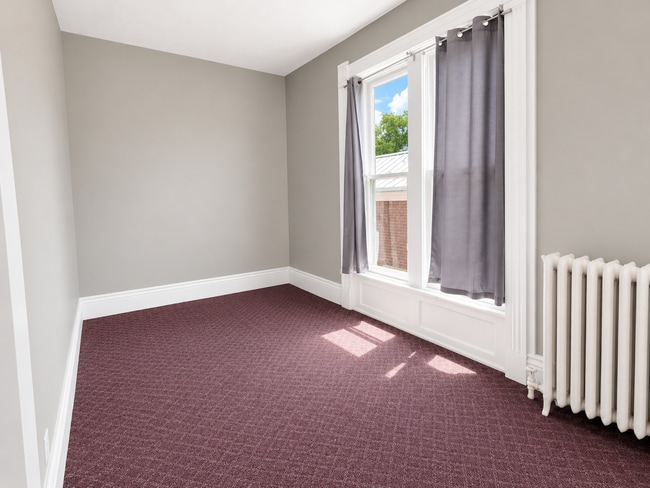 Photo - 1338 College St Unit 2