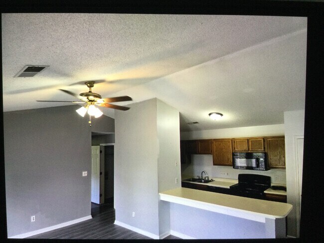 Photo - 700 Glendale Dr Condo Unit 700#M