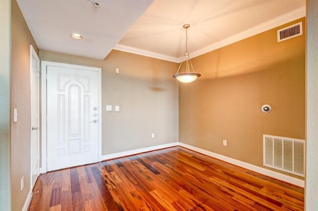 Photo - 2299 Lone Star Dr Unit 446