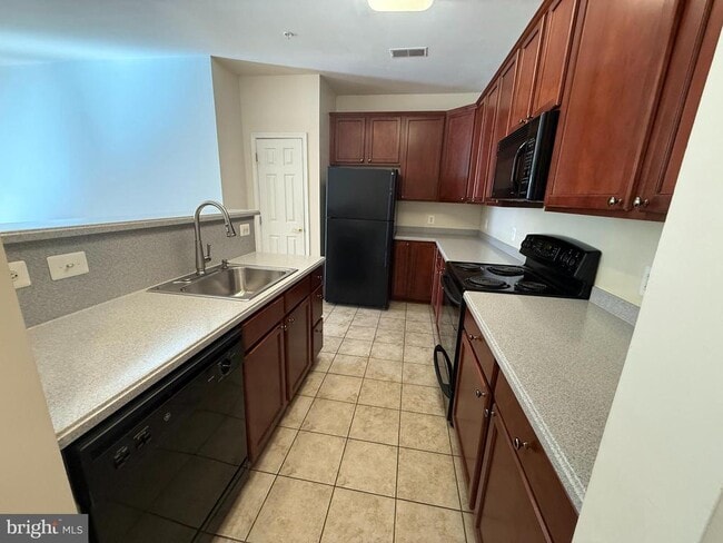 Photo - 10205 Wincopin Cir Unit 302