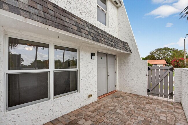 Photo - 7599 NW 73rd Terrace