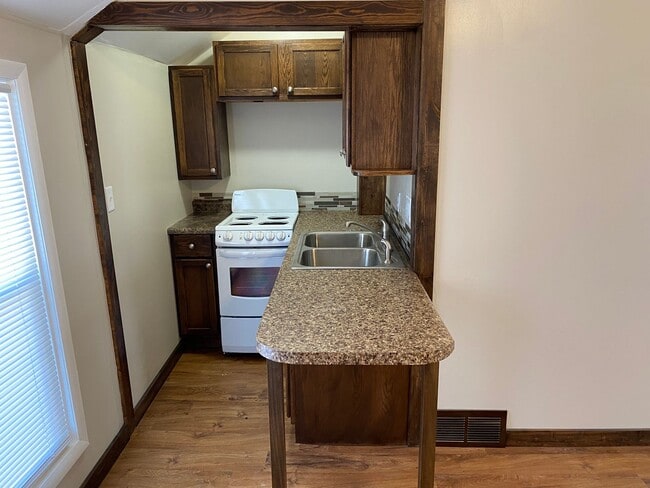 Photo - 1800 E Main St Unidad #2