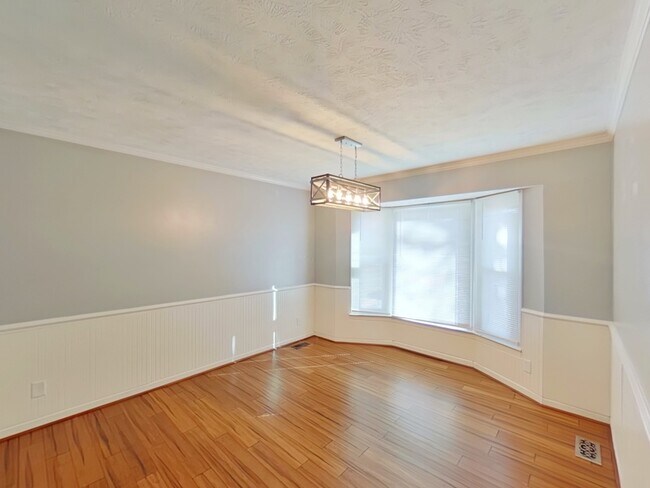 Photo - 7030 Trevor Ln