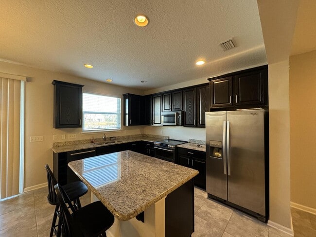 Photo - 3 Bedroom 2.5 Bath townhome in Durbin