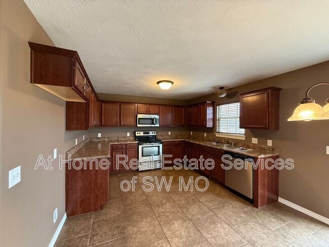 Photo - 1124 S Venice Ave