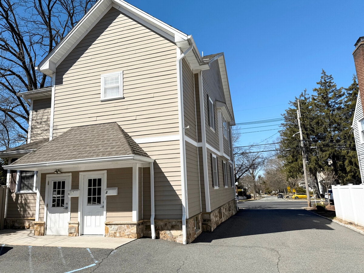 Entry Door - 38 Roseland Ave Unit A