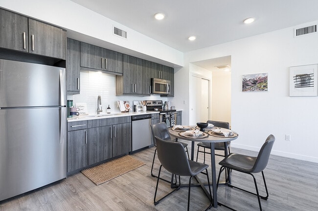 Photo - Union 9Seventy