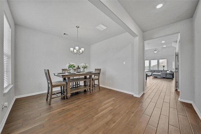 Photo - 5003 Brewcastle Ln