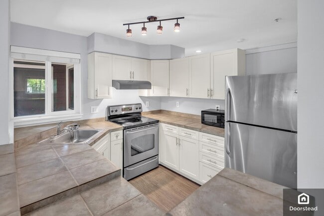 Photo - 3908 243rd Pl SE Unit Q 101